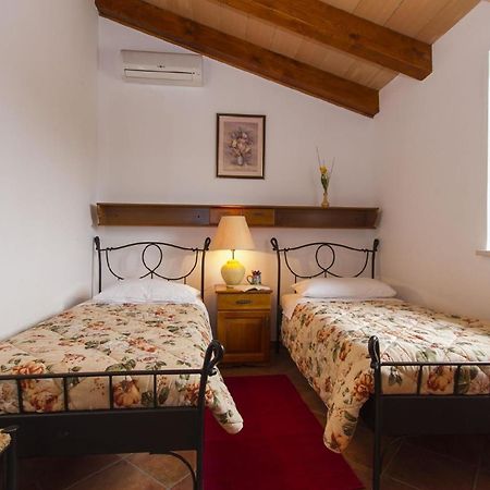 Ferienhaus Mit Privatpool Fuer 8 Personen Ca 220 Qm In Skitaca, Istrien Bucht Von Rasa Exterior foto