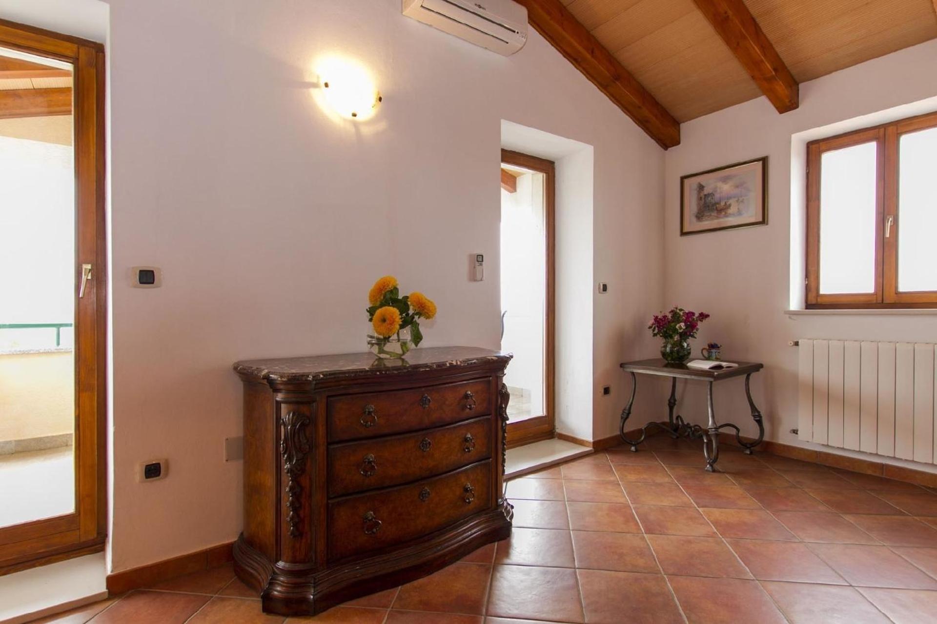 Ferienhaus Mit Privatpool Fuer 8 Personen Ca 220 Qm In Skitaca, Istrien Bucht Von Rasa Exterior foto